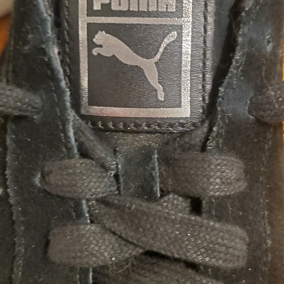 Puma Suede Women's Sneakers - Picture 8 of 10